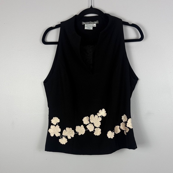 Maggy London Vintage Black Top Cream Floral Appliqué Sleeveless Top Size 12 - Picture 2 of 10